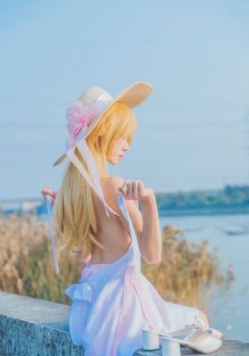 诱人的年轻的秘书bd